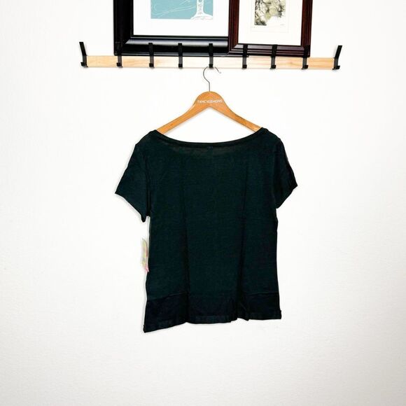 Zumba NWT! Cosmic Fancy Top Black Pink Splatter Graphic Dance Tee Size XS/S - Picture 3 of 4